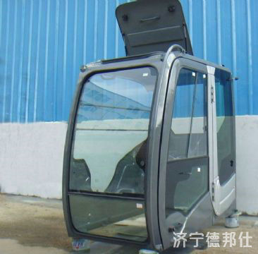 點擊檢查具體信息<br>標題：ZX230-3駕駛室 瀏覽次數：1032